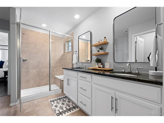 9796 Meeker St, Littleton, CO 80125