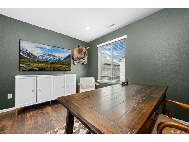 9796 Meeker St, Littleton, CO 80125