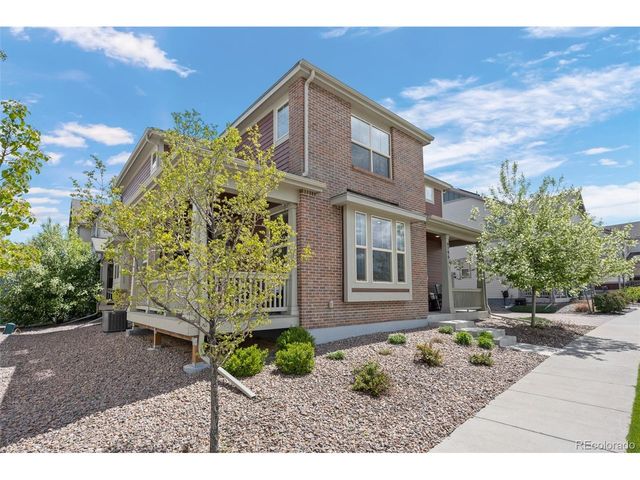 9796 Meeker St, Littleton, CO 80125