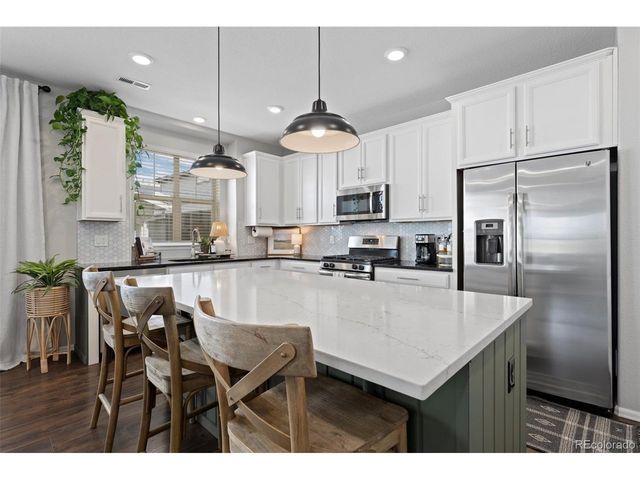 9796 Meeker St, Littleton, CO 80125