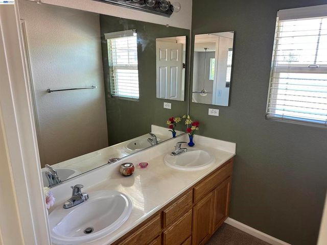 2484 Marshall Dr, Brentwood, CA 94513