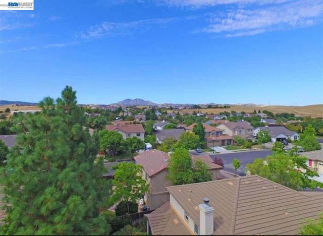 2484 Marshall Dr, Brentwood, CA 94513