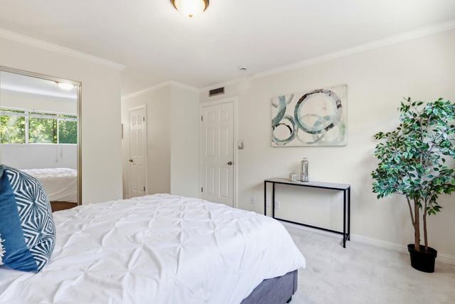 420 Alberto Way 22, Los Gatos, CA 95032