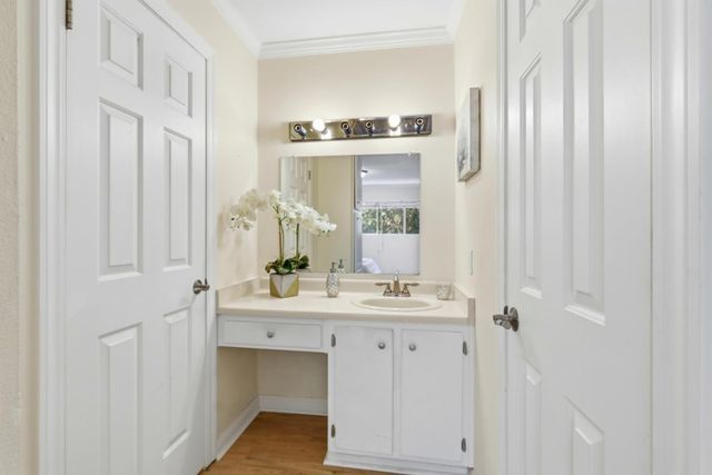 420 Alberto Way 22, Los Gatos, CA 95032