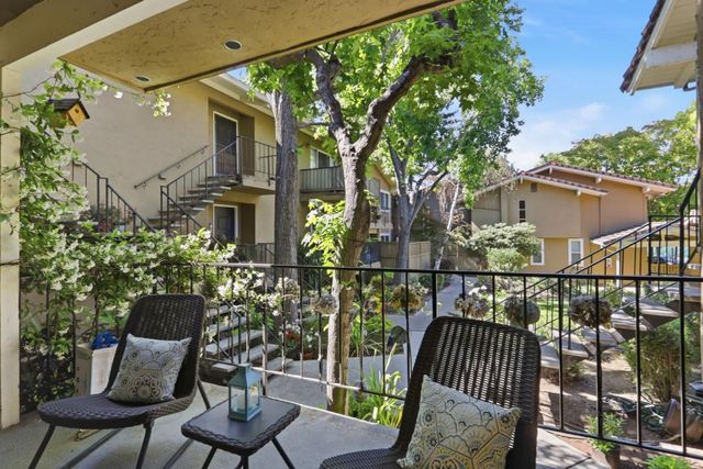 420 Alberto Way 22, Los Gatos, CA 95032
