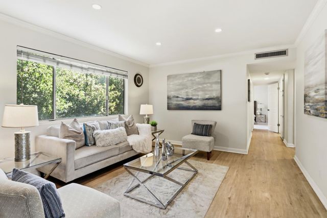 420 Alberto Way 22, Los Gatos, CA 95032