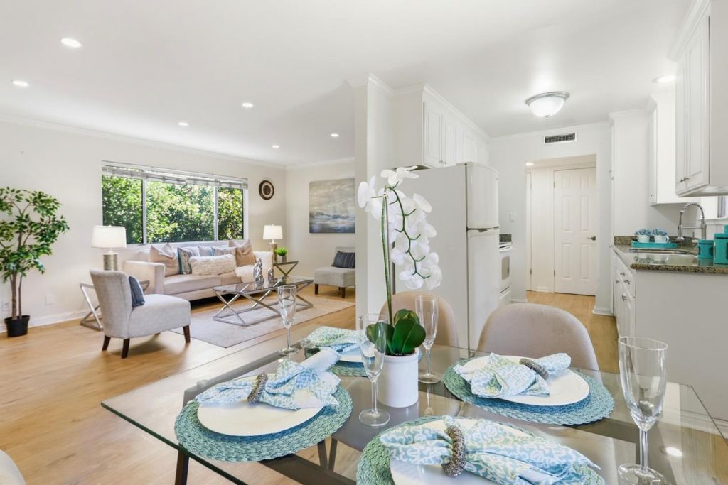 420 Alberto Way 22, Los Gatos, CA 95032