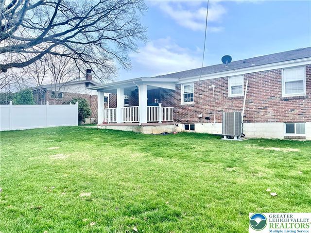 1426 Eaton Avenue, Bethlehem City, PA 18018