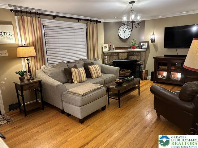 1426 Eaton Avenue, Bethlehem City, PA 18018
