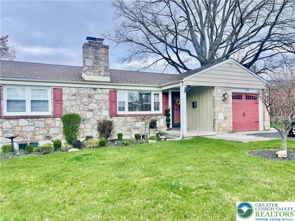 1426 Eaton Avenue, Bethlehem City, PA 18018