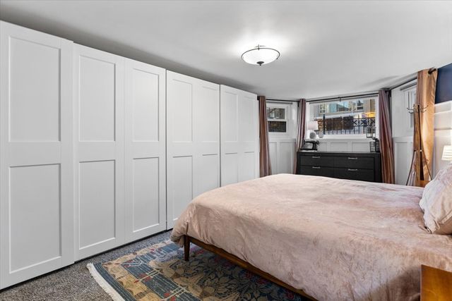 2733 N Hampden Court 1F, Chicago, IL 60614