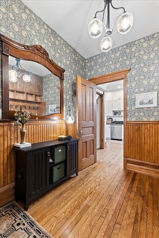 2733 N Hampden Court 1F, Chicago, IL 60614