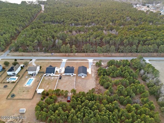 1397 Hammocks Beach Road, Swansboro, NC 28584