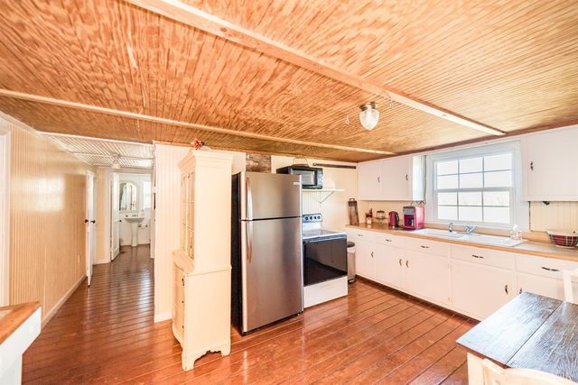 2416 Lowesville Road, Amherst, VA 24521