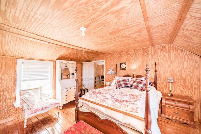 2416 Lowesville Road, Amherst, VA 24521