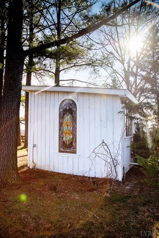 2416 Lowesville Road, Amherst, VA 24521