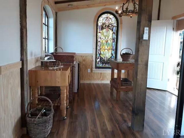 2416 Lowesville Road, Amherst, VA 24521