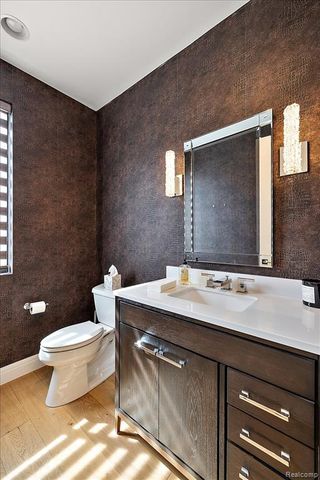 4102 Woodland Avenue, Royal Oak, MI 48073