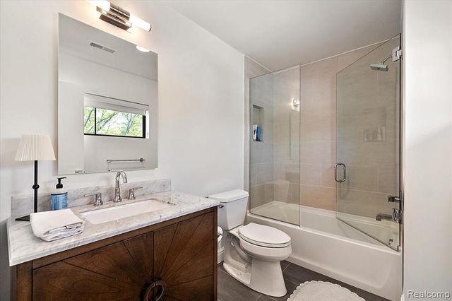 4102 Woodland Avenue, Royal Oak, MI 48073