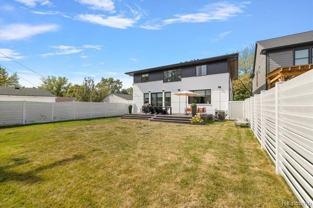 4102 Woodland Avenue, Royal Oak, MI 48073