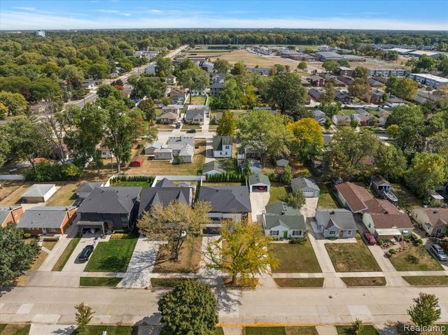 4102 Woodland Avenue, Royal Oak, MI 48073