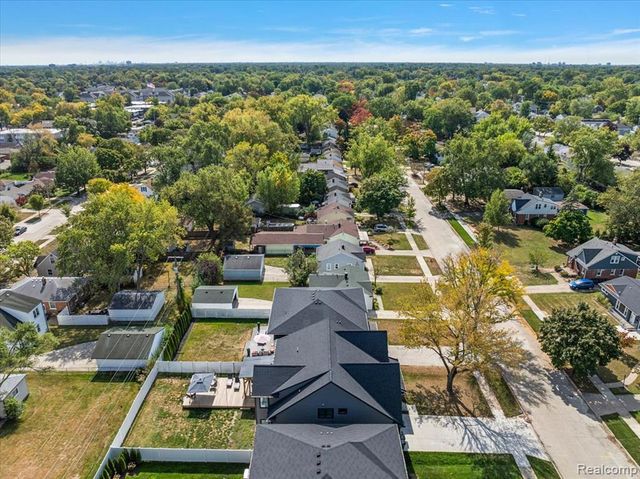 4102 Woodland Avenue, Royal Oak, MI 48073