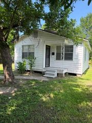 4602 Woolworth Street 2, Houston, TX 77026