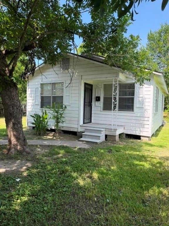 4602 Woolworth Street 2, Houston, TX 77026