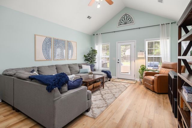 878 Santee Street, Charleston, SC 29412