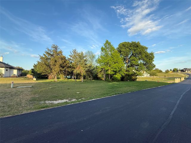 B-110 Lake Shore Drive, Mckinney, TX 75071