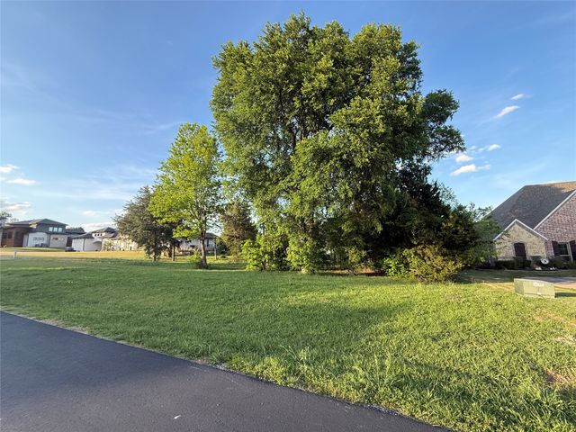 B-110 Lake Shore Drive, Mckinney, TX 75071