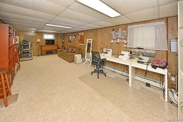 12 Strawberry Lane, Monroe, NY 10950