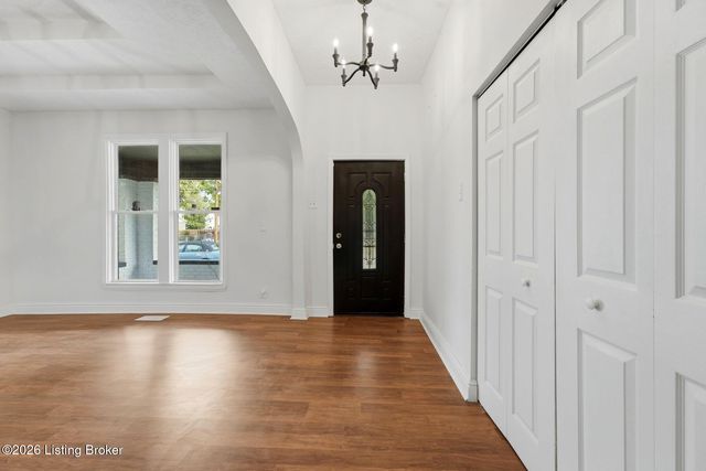 2708 Woodland Ave, Louisville, KY 40211