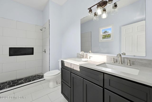 2708 Woodland Ave, Louisville, KY 40211
