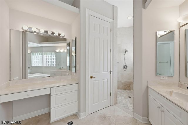 25820 Creekbend DR, Bonita Springs, FL 34135
