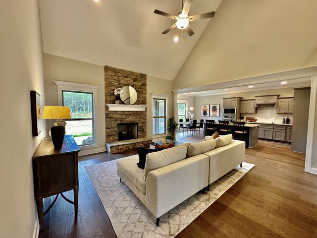 1200 White Rock Road, Murfreesboro, TN 37129