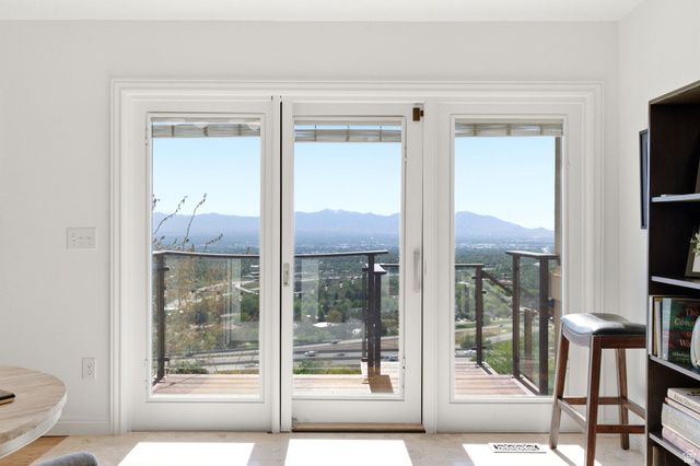 2466 S PROMONTORY DR, Salt Lake City, UT 84109