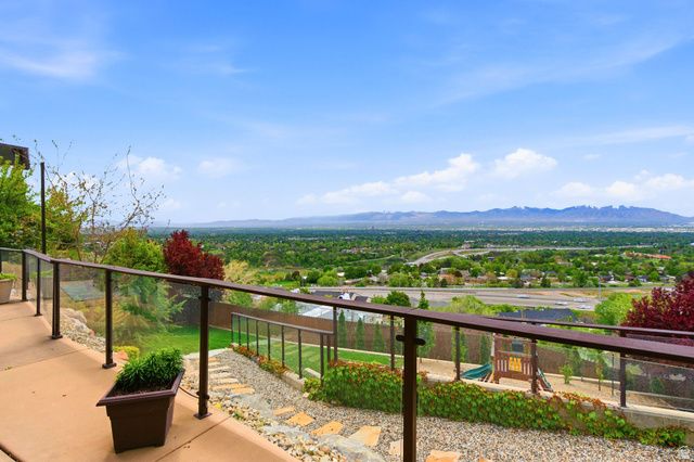 2466 S PROMONTORY DR, Salt Lake City, UT 84109