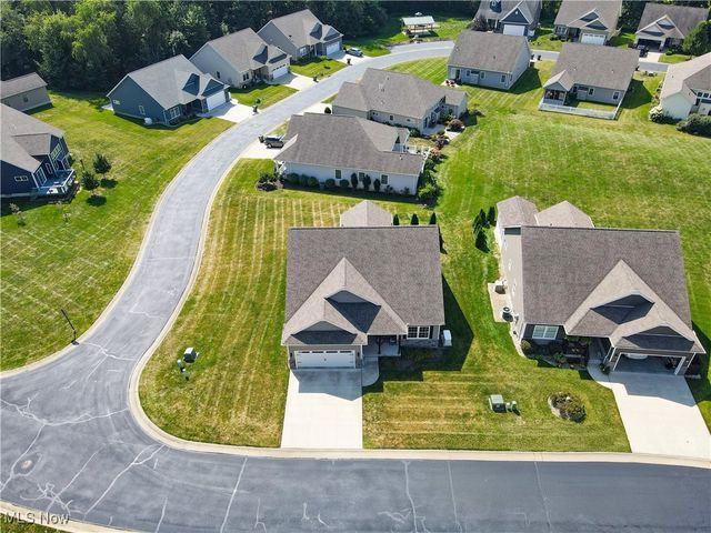 341 Alexis Lane, Canal Fulton, OH 44614