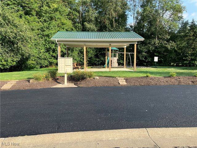 341 Alexis Lane, Canal Fulton, OH 44614