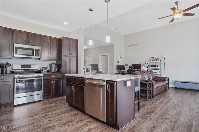 341 Alexis Lane, Canal Fulton, OH 44614