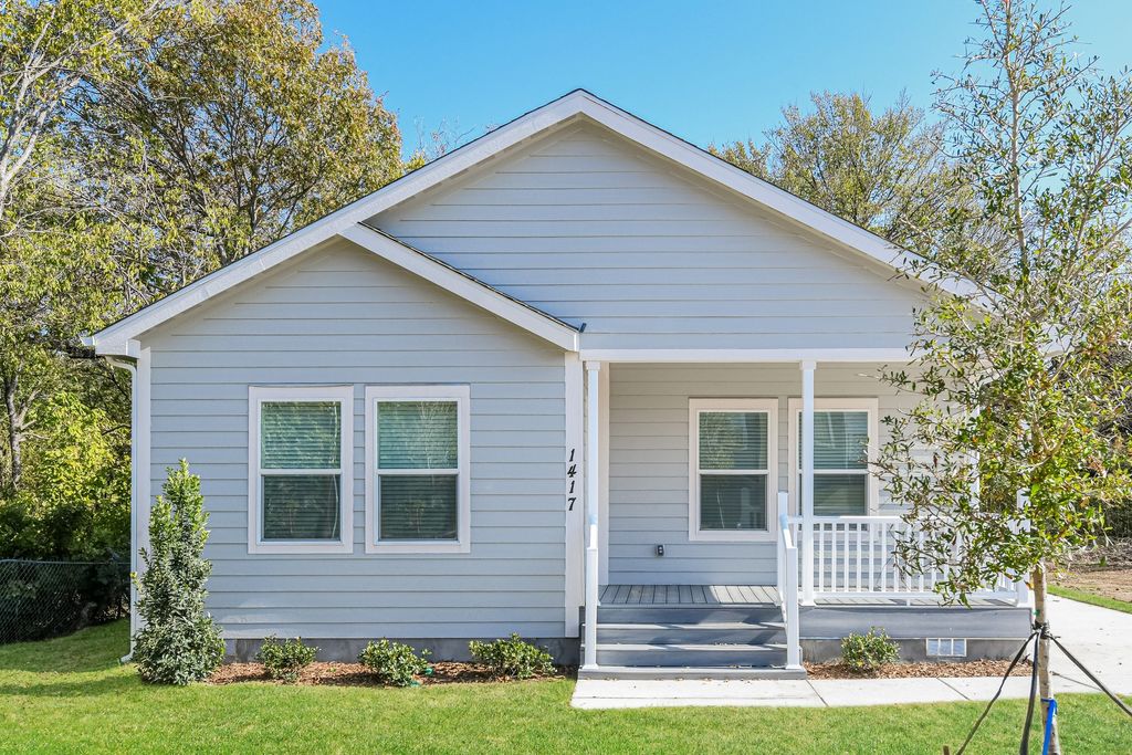 1417 Illinois Avenue, Fort Worth, TX 76104