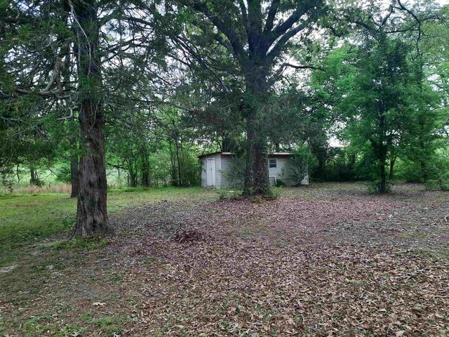 413 Redbud Avenue, Mountain View, AR 72560