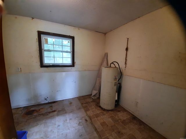 413 Redbud Avenue, Mountain View, AR 72560