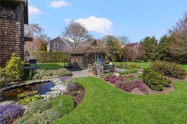 68 Sachuest Way, Middletown, RI 02842