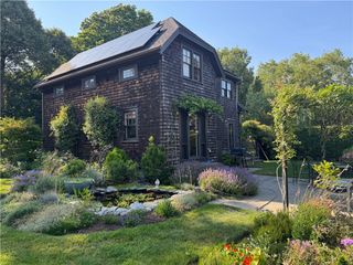 68 Sachuest Way, Middletown, RI 02842