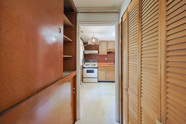 258 Walnut St, Braintree, MA 02184