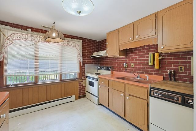 258 Walnut St, Braintree, MA 02184