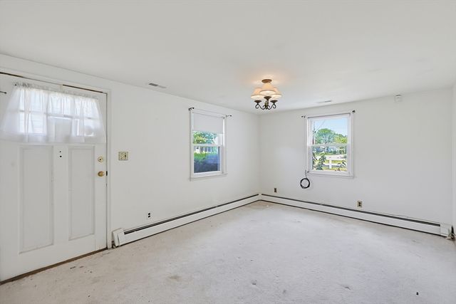 258 Walnut St, Braintree, MA 02184