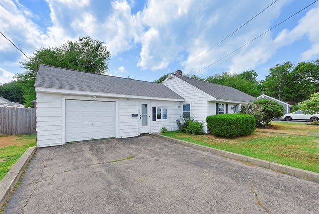 258 Walnut St, Braintree, MA 02184